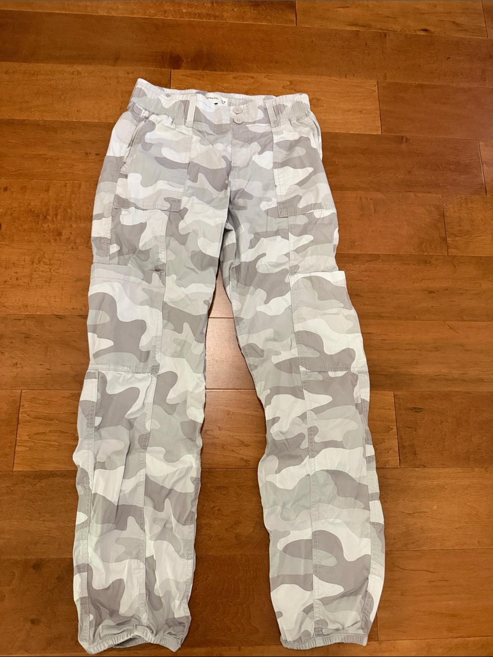 abercrombie kids Light Grey Camo Cargo Pants